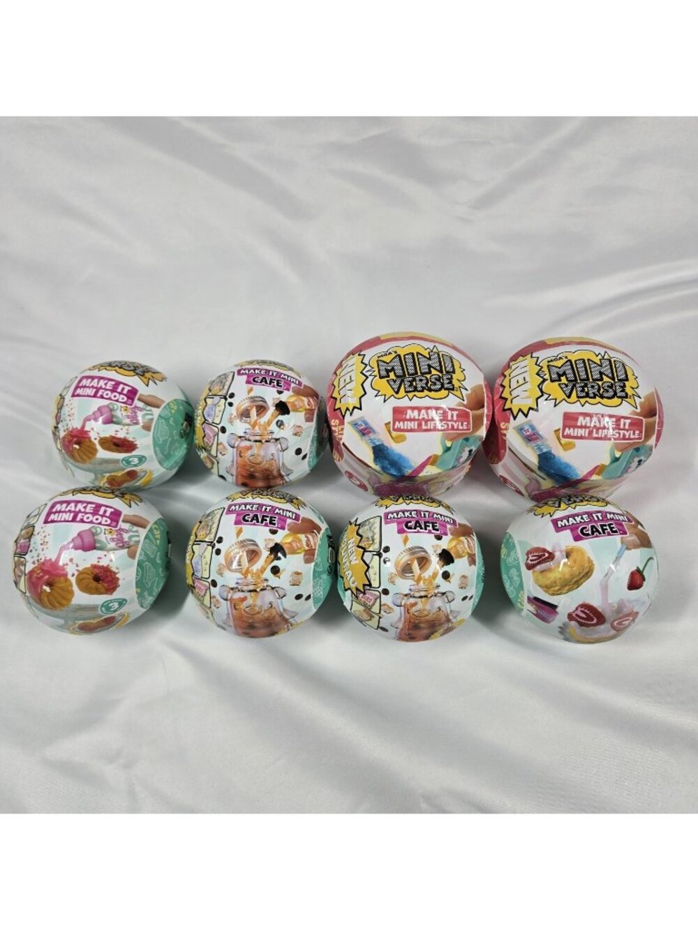 MGA’s Mini Verse Make It Mini Food Mini Cafe MINI Lifestyle Lot Of 8 Sealed